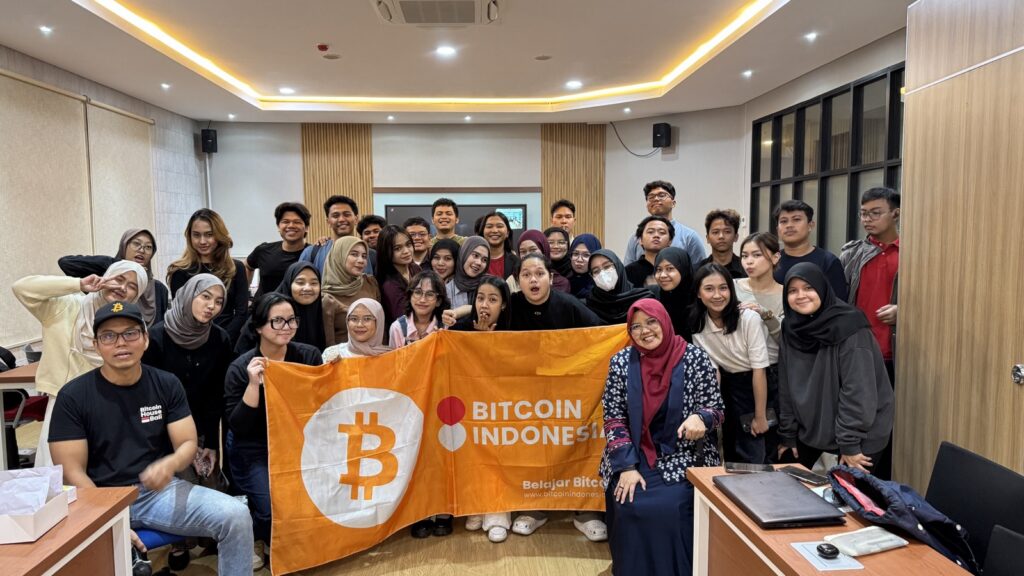 From 40 Meetups a Month to Nationwide Freedom: Bitcoin Indonesia's Real-Life Comeback 2 From 40 Meetups a Month to Nationwide Freedom: Bitcoin Indonesia's Real-Life Comeback