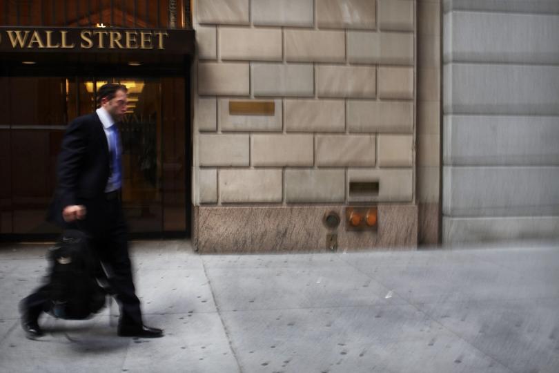 Institutional crypto interest rebounds even as Bitcoin (BTC) falls 25%