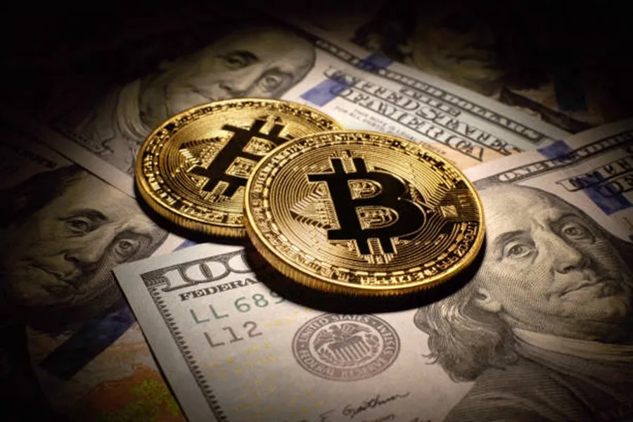 Here’s Why Bitcoin Investors Must Protect Key $60,490 Level – Analyst