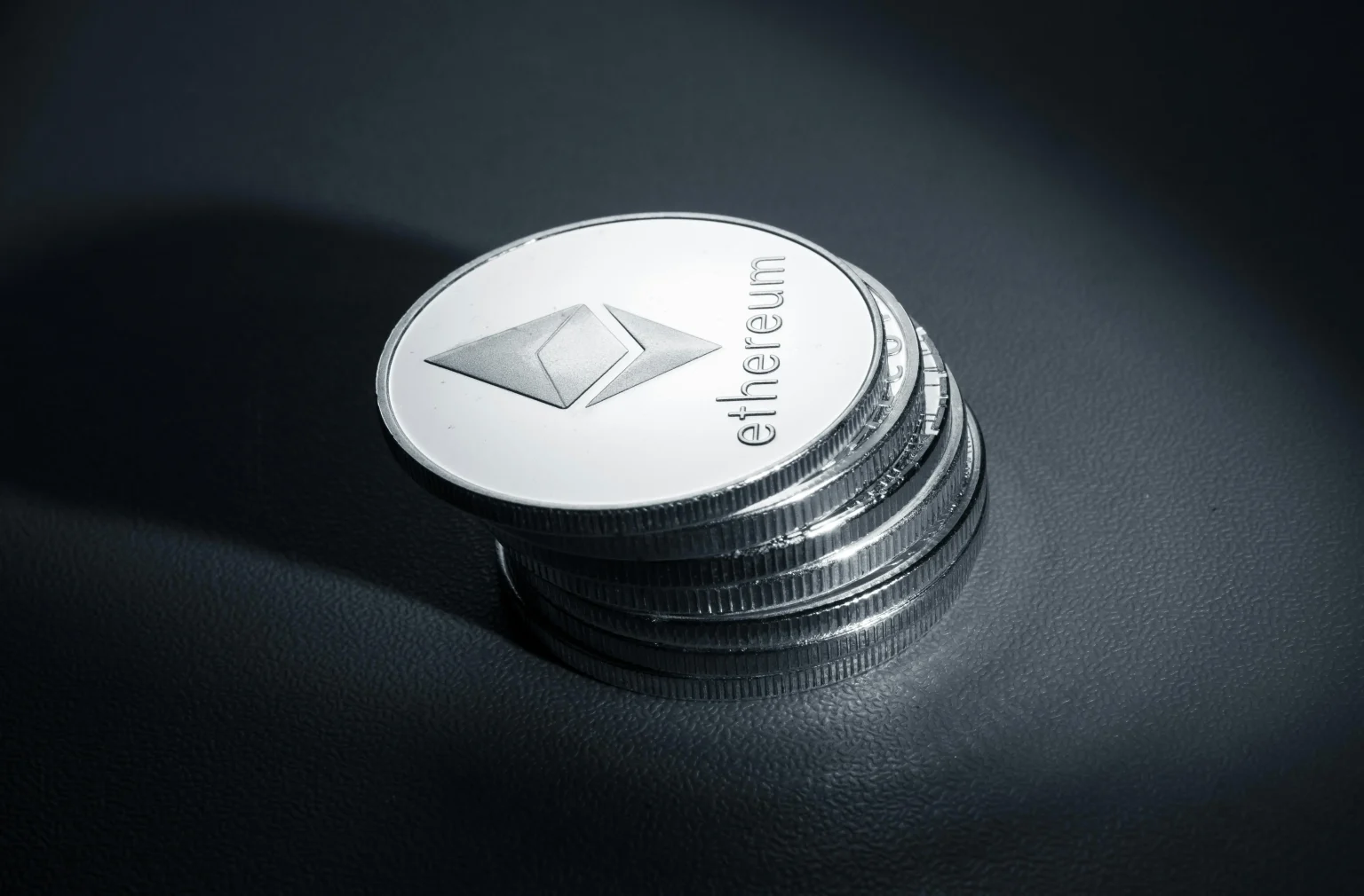 Ethereum Whales Loses Nearly 25% Of Their Holdings Amid Market Shift